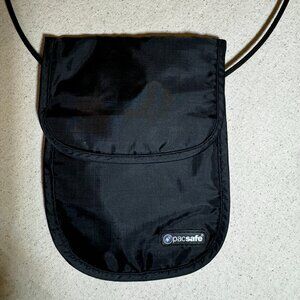 Travel Neck Pouch